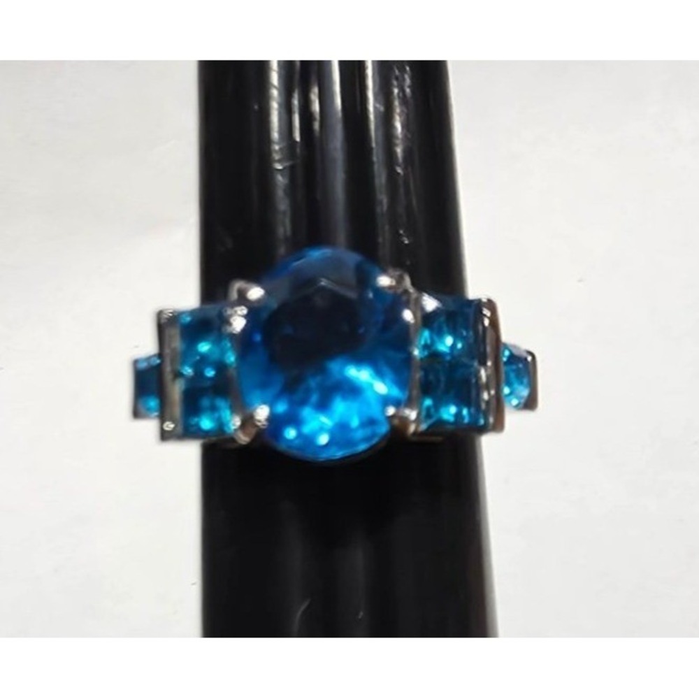 New Blue Gemstones SilverTone Ring Plus Size 9 Oval Square Cut 7 Stone BLEM Insd